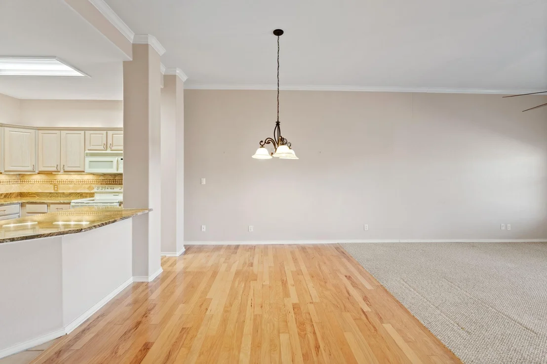 Photo of 52 Augusta DR