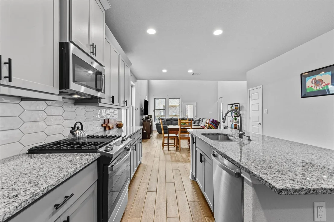 Photo of 120 Freeman Loop LOOP