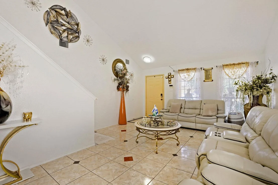 Photo of 1021 Traci Michelle DR