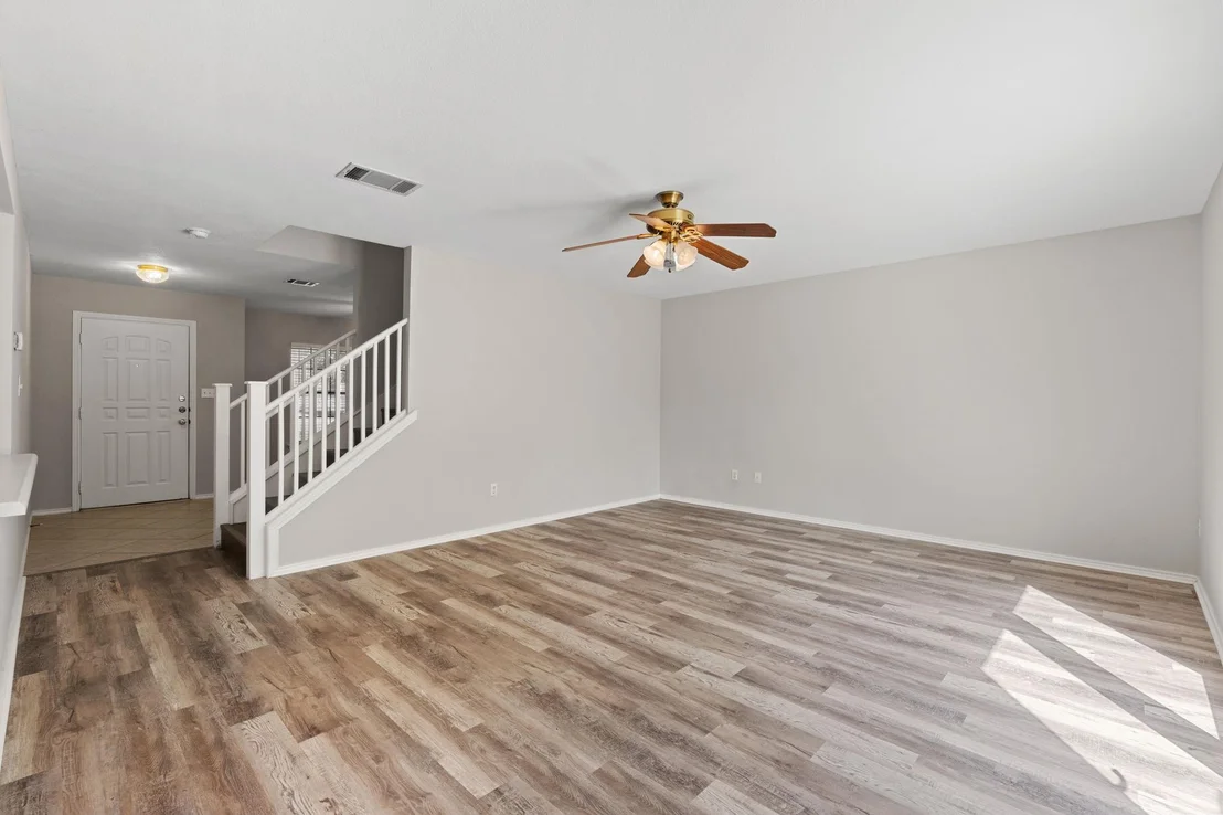 Photo of 11309 Kingsgate DR