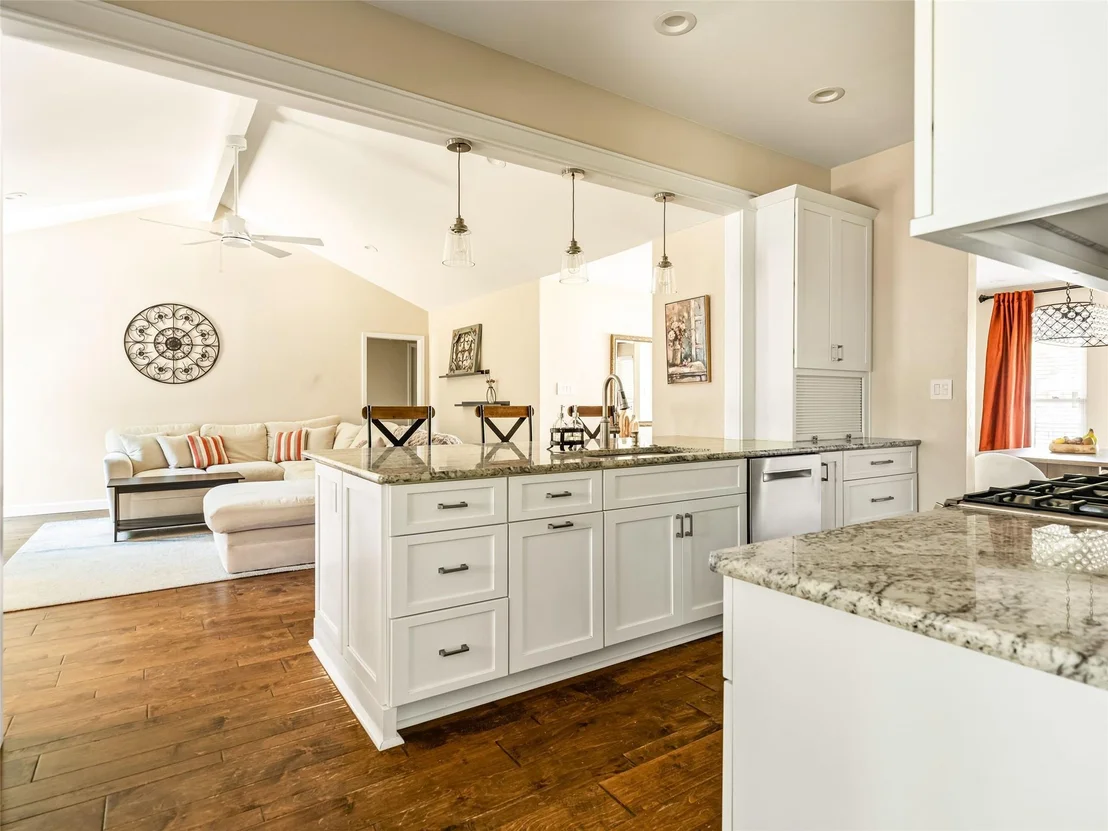 Photo of 3203 Western DR