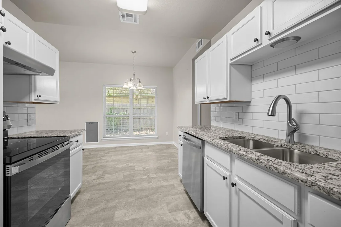 Photo of 837 Eagles WAY