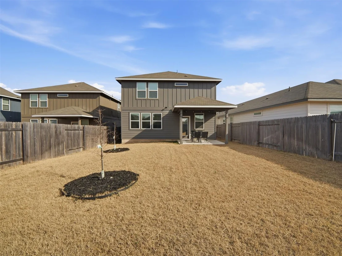 Photo of 135 Mason Hill LN