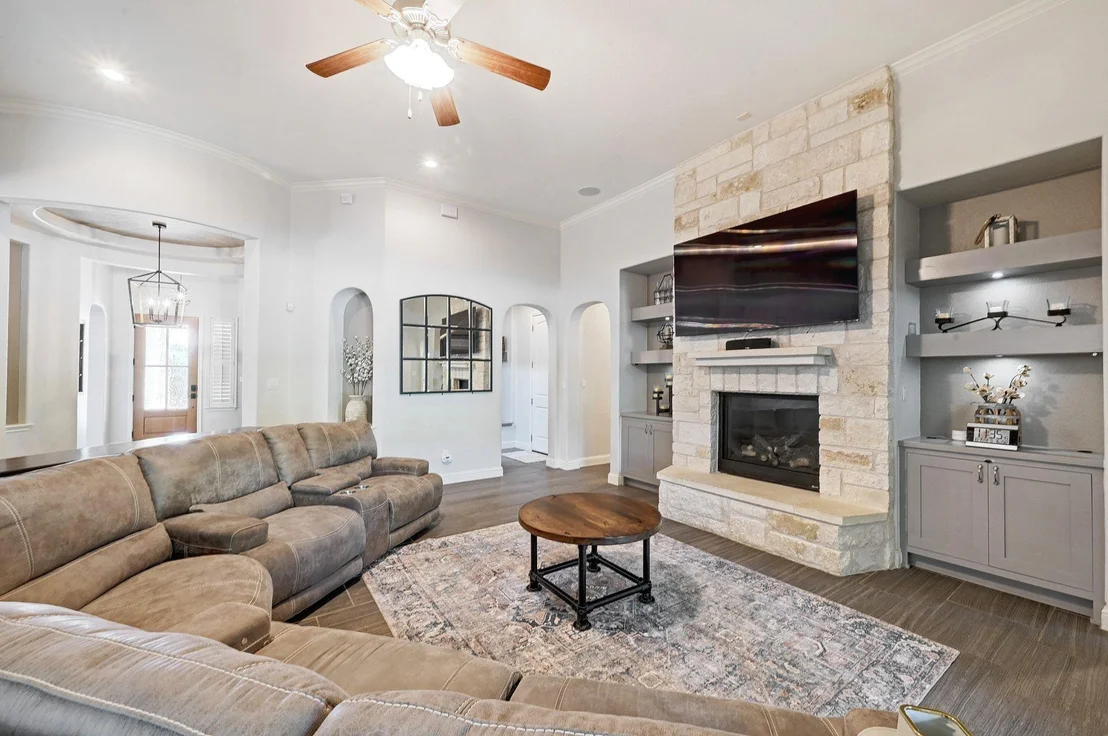 Photo of 306 Swallowtail DR