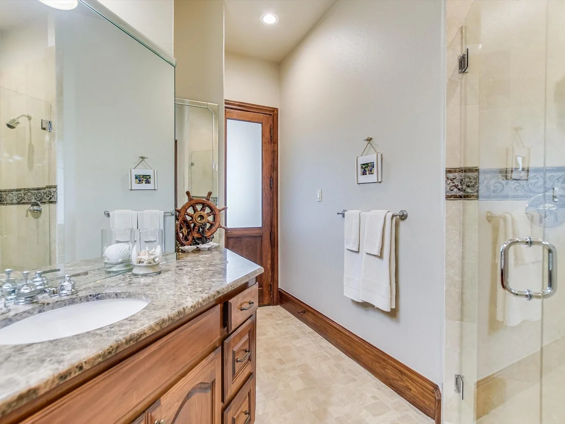 Photo of 6000 Lantern View DR
