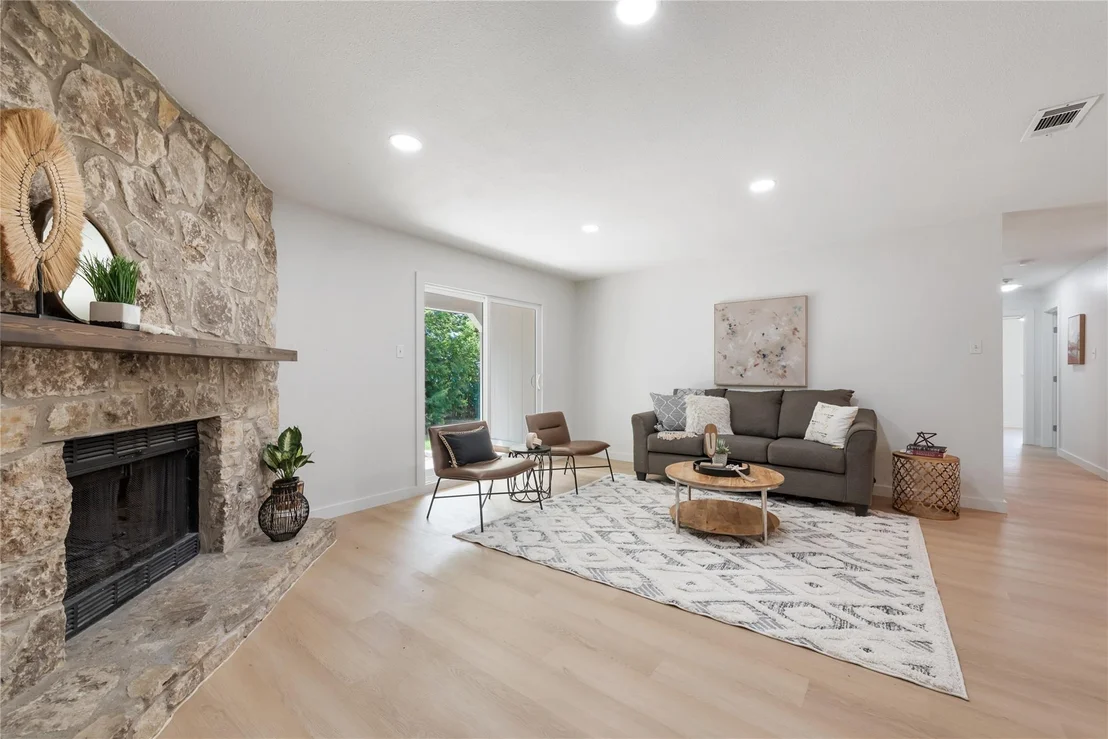 Photo of 4617 Sidereal DR