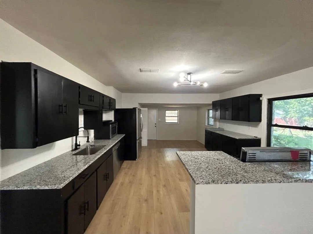 Photo of 606 Springdale RD