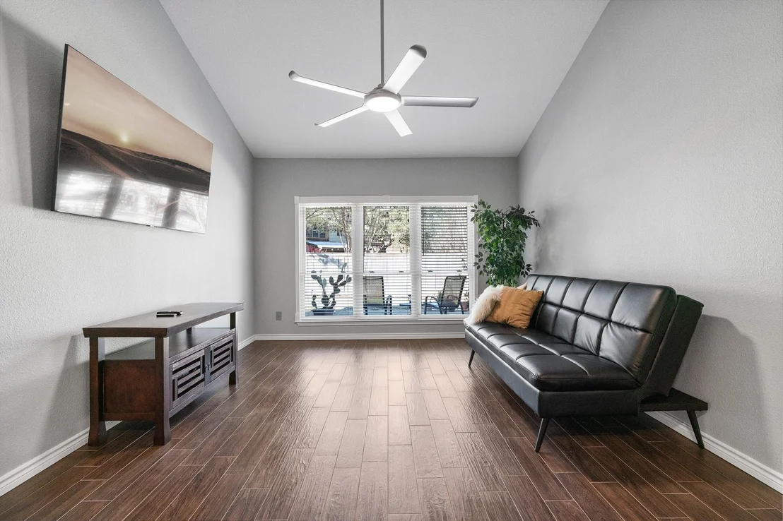 Photo of 6424 Old Harbor LN