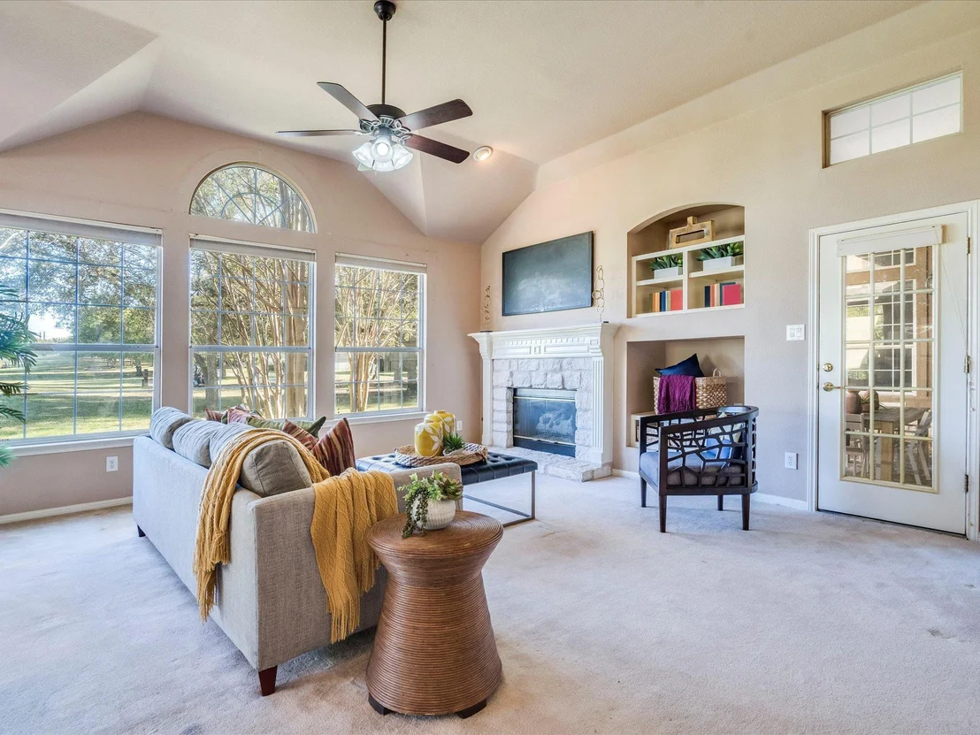 Photo of 10609 River Plantation DR
