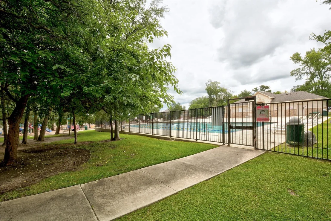 Photo of 5228 Bantom Woods BND