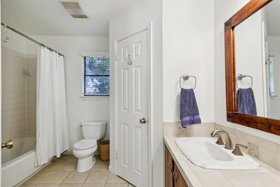 Photo of 3805 Palomar LN