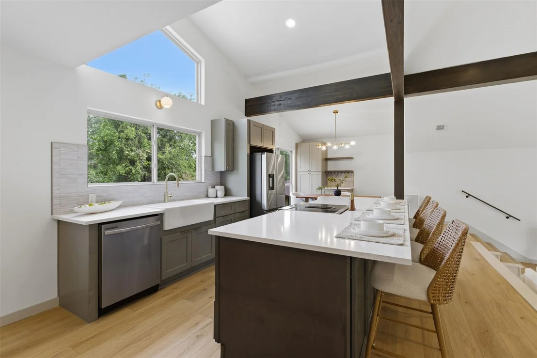 Photo of 7105 Fred Morse DR