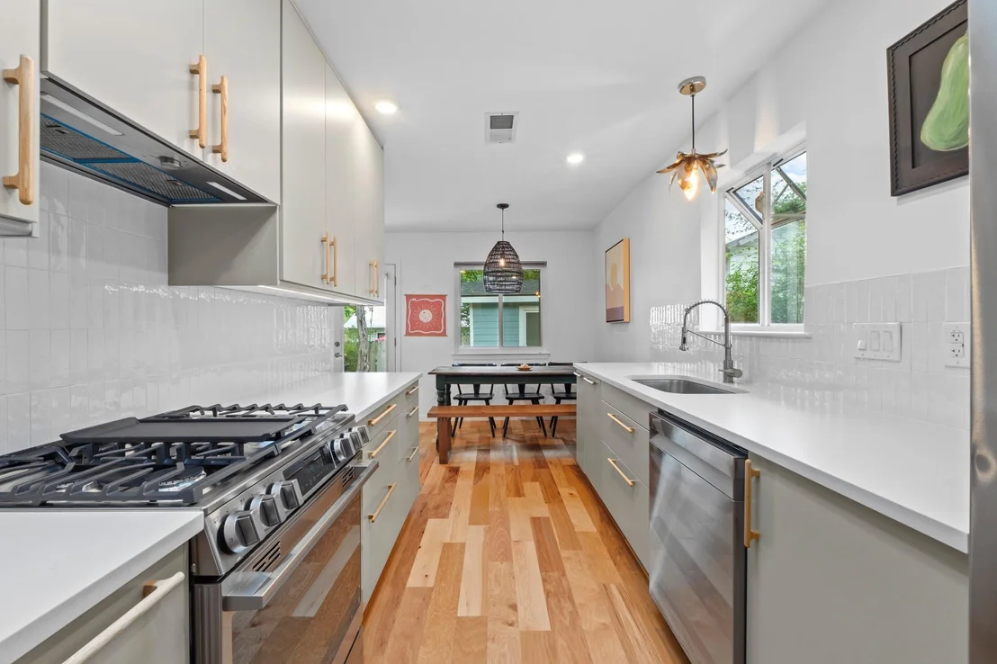 Photo of 3711 Werner Ave