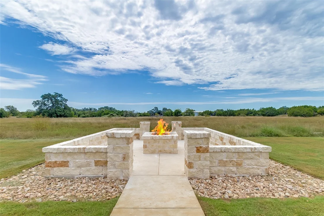 Photo of 111 Draper LN