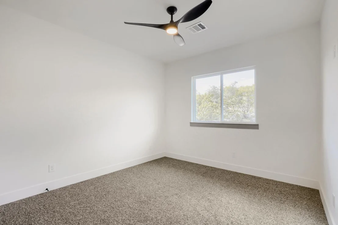 Photo of 3405 Congress Ave