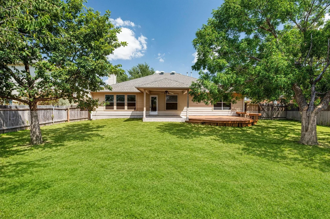 Photo of 717 Windsor Castle DR