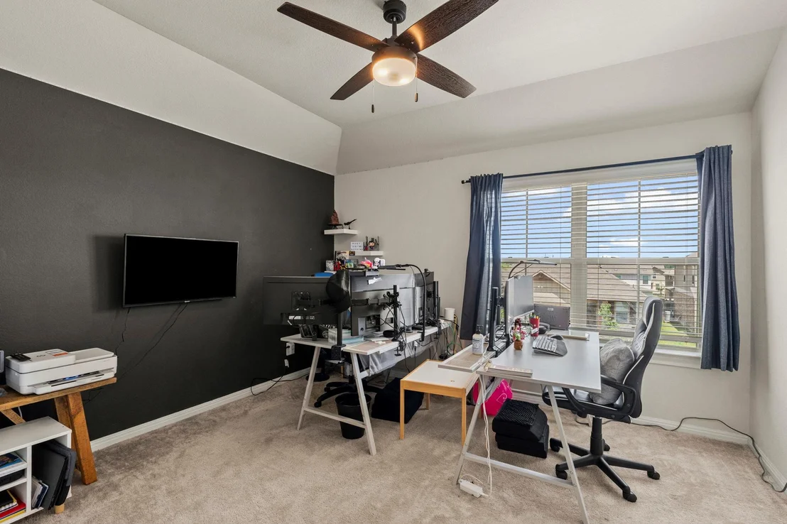 Photo of 548 Purple Heart DR
