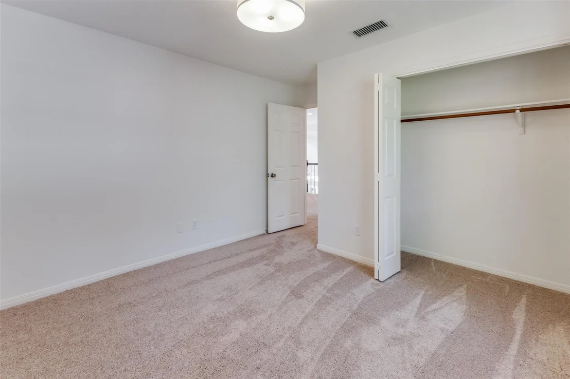 Photo of 1207 Cardinal LN