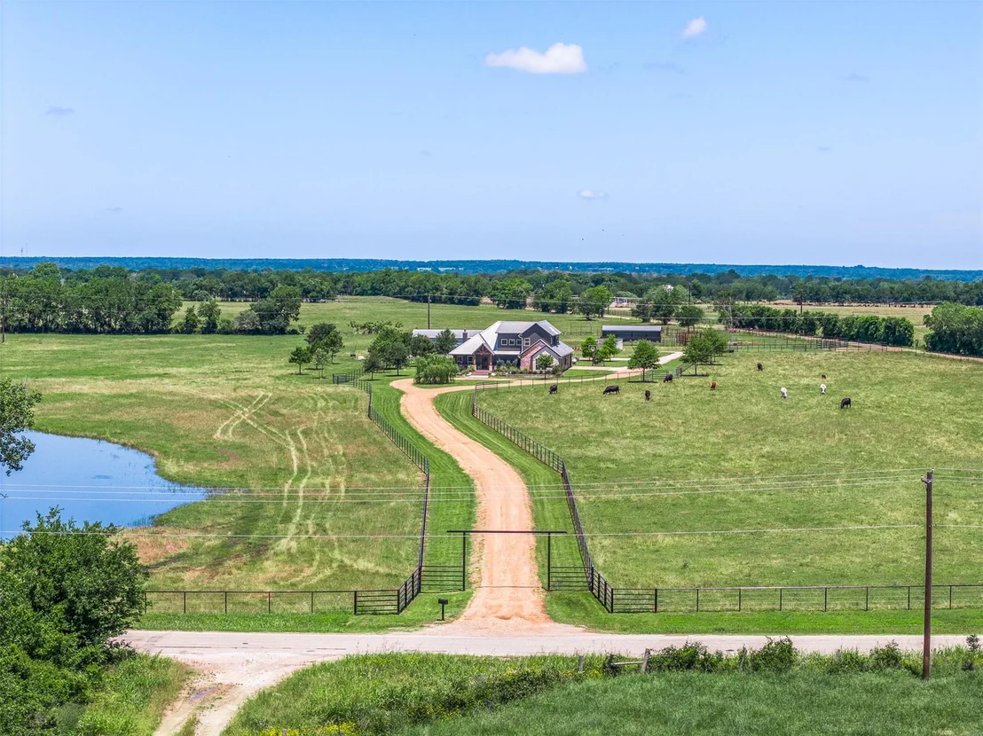 Photo of 1801 County Road 216