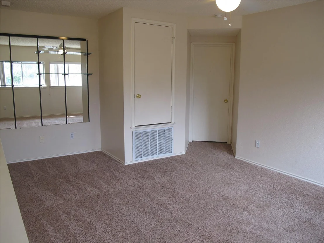 Photo of 2011 Jasper LN