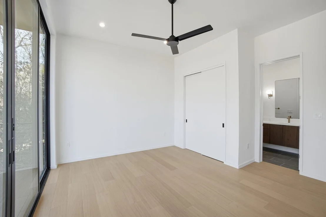 Photo of 2319 Cypress PT E