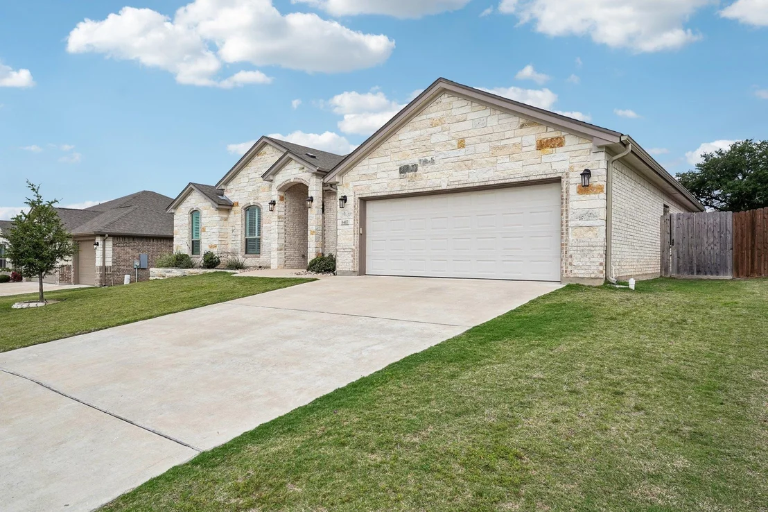 Photo of 3417 Waggoner DR