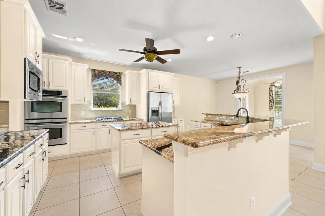 Photo of 111 WHITLEY DR