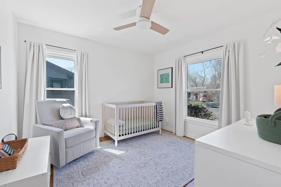 Photo of 5807 Link Ave