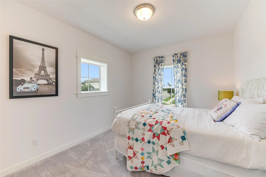 Photo of 912 Hornsby HOLW