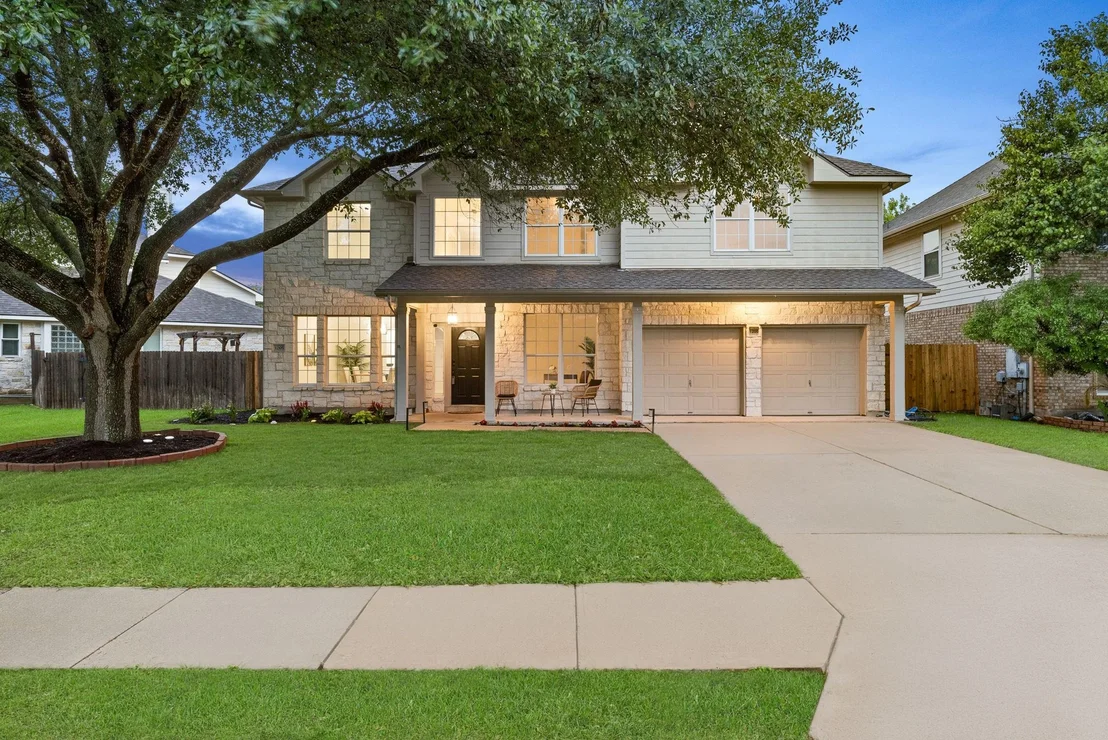 Photo of 1205 Heppner DR