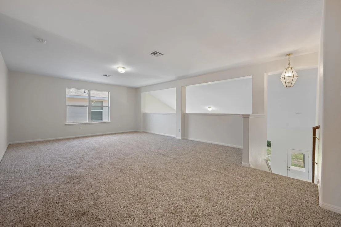 Photo of 1532 Lorson LOOP
