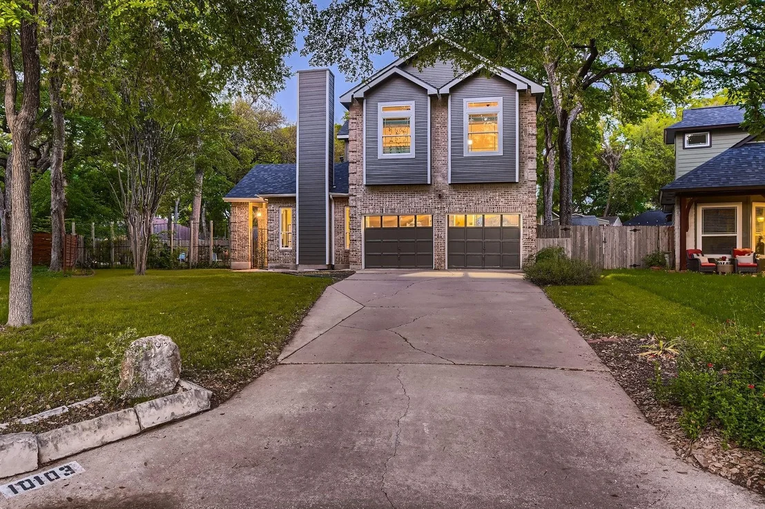 Photo of 10103 Alcott CV