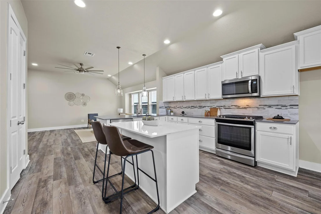 Photo of 121 Headwind WAY