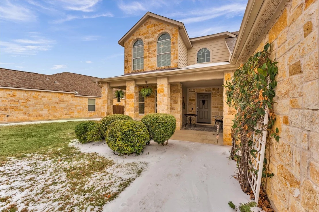 Photo of 353 King Elder LN