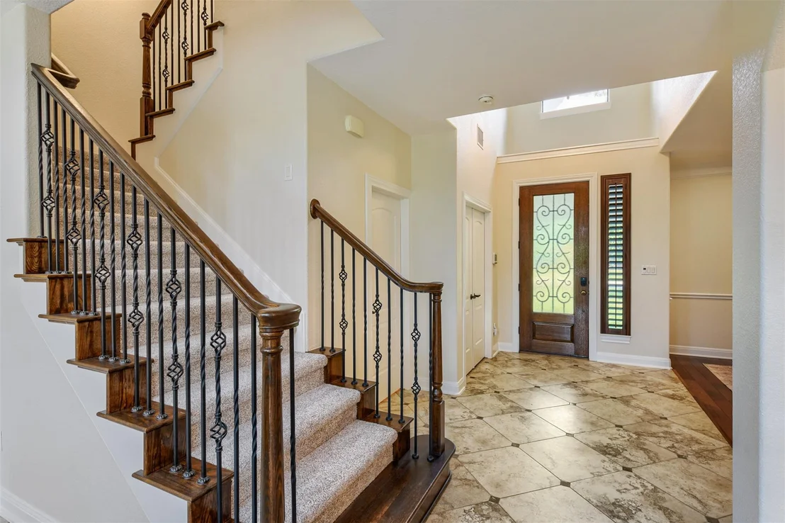 Photo of 107 Hensley DR