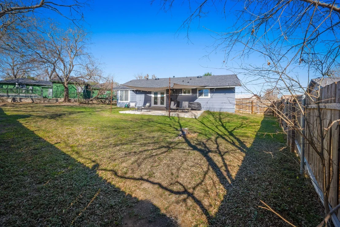Photo of 6305 Craigwood CIR