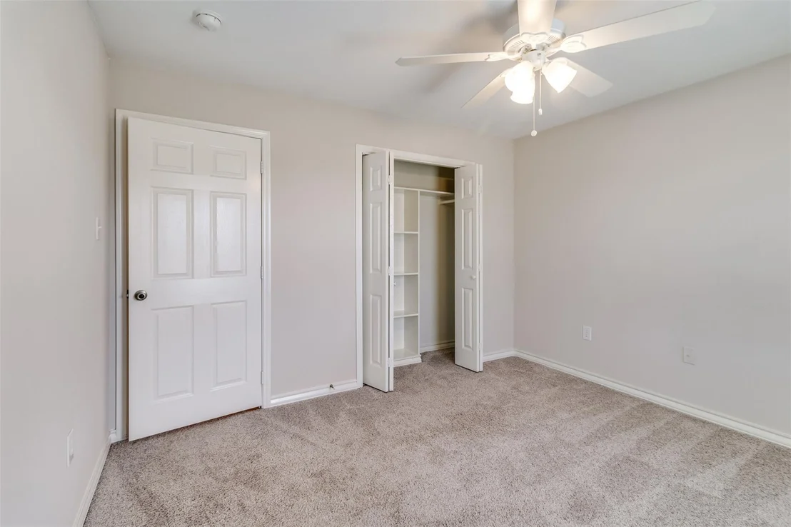 Photo of 126 Granite BLVD