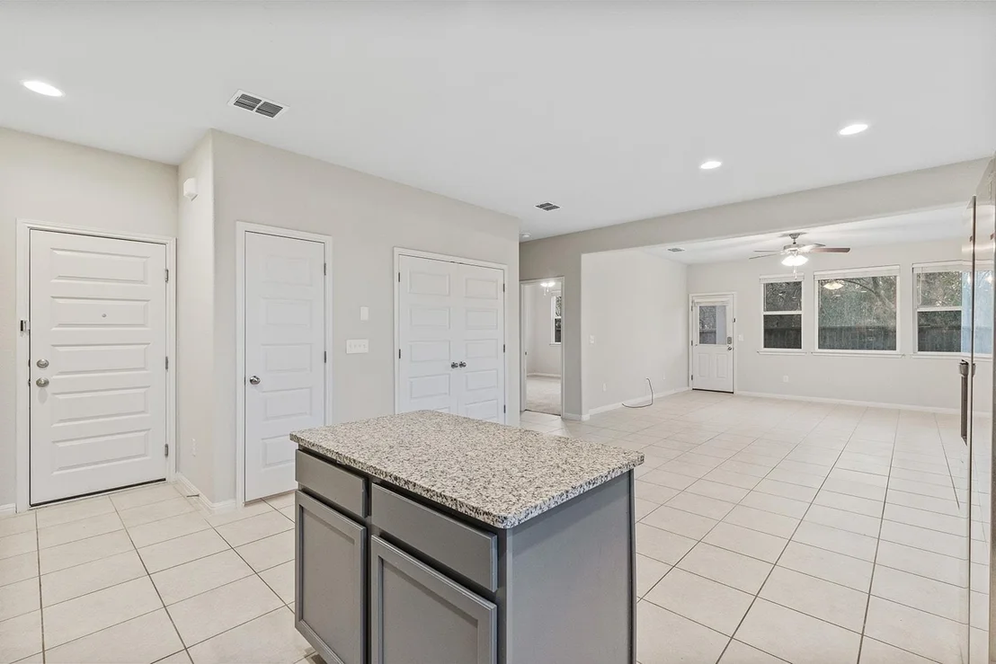 Photo of 313 Michaelis DR