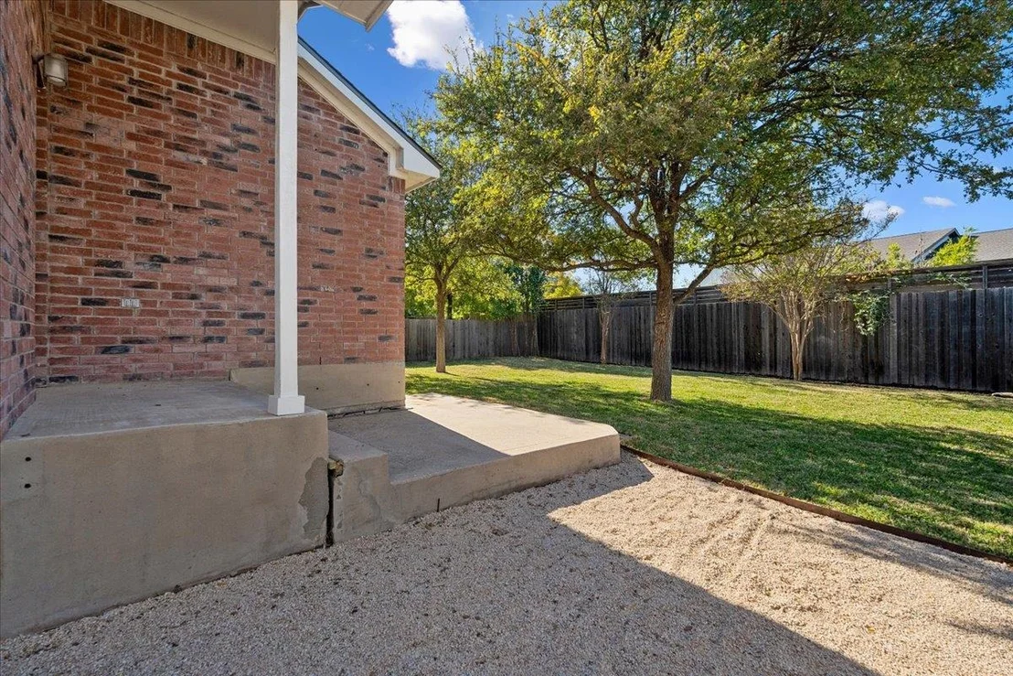 Photo of 13553 Anarosa LOOP