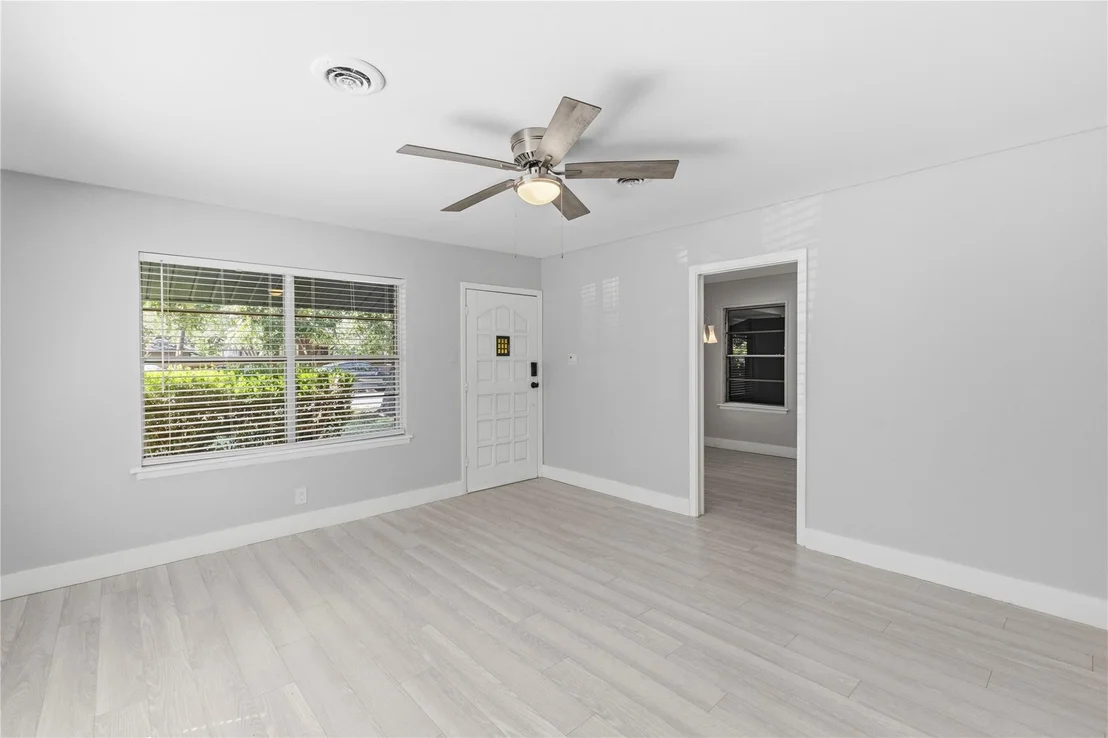 Photo of 3206 Goodwin Ave