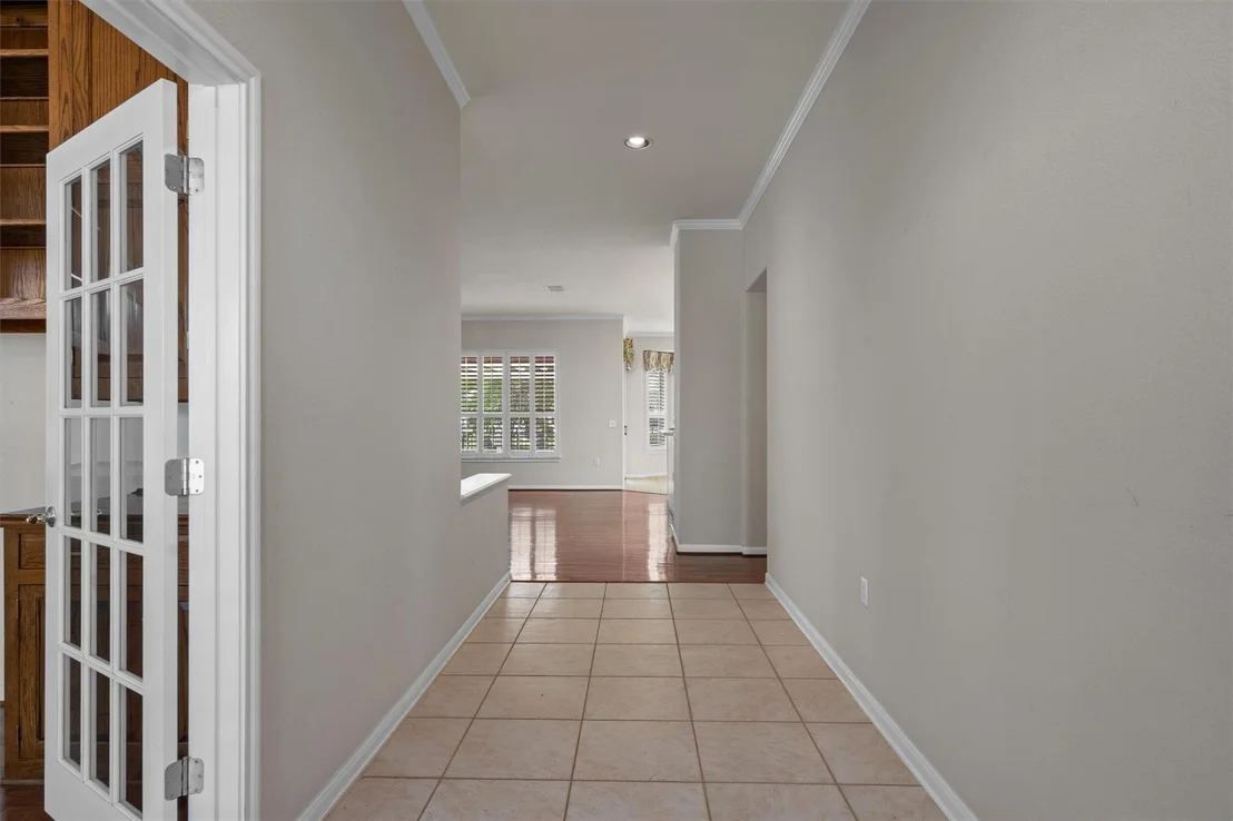 Photo of 106 Swallowtail CIR