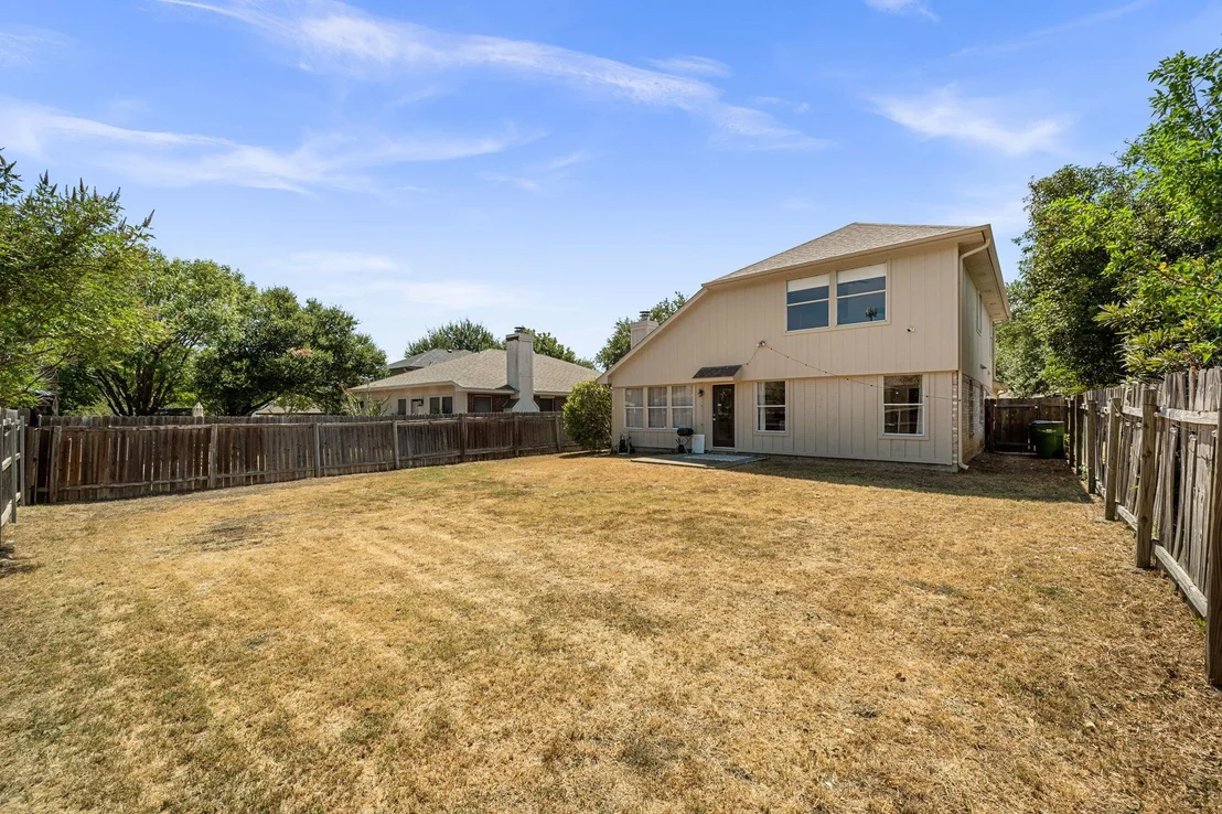 Photo of 1606 Academy PL