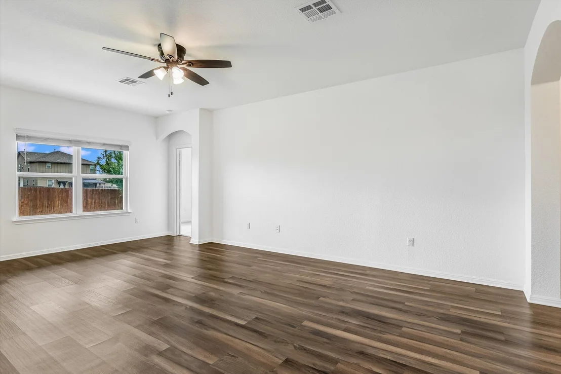 Photo of 409 Rusk Bluff Ave
