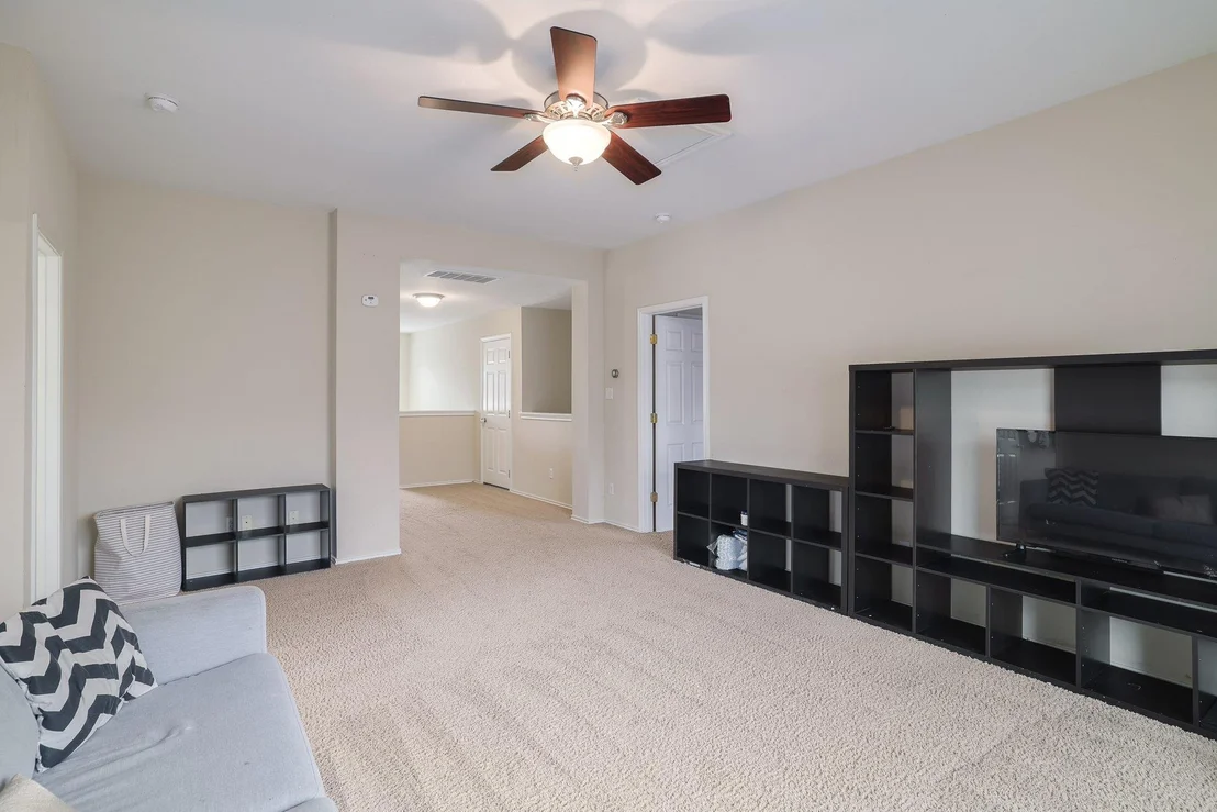Photo of 9212 Pioneer Forest DR