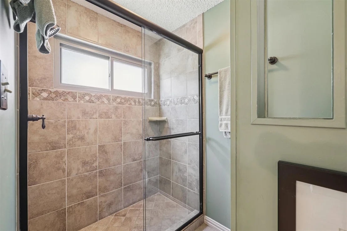 Photo of 5831 Secrest DR