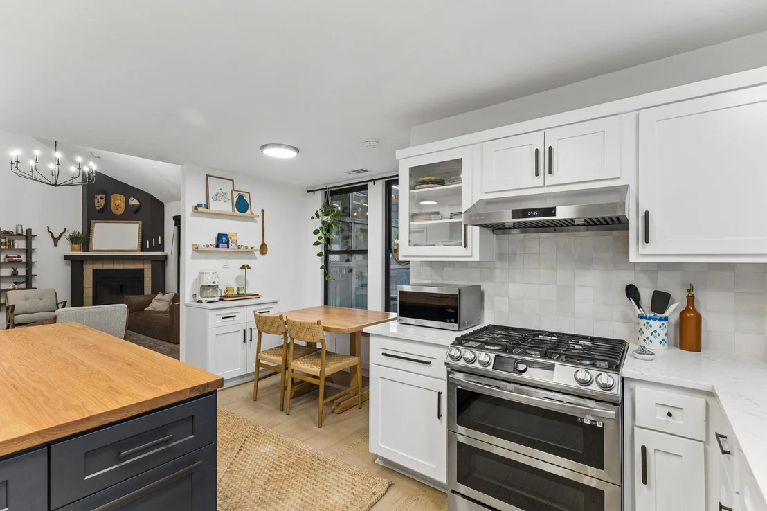 Photo of 15708 Monona CV