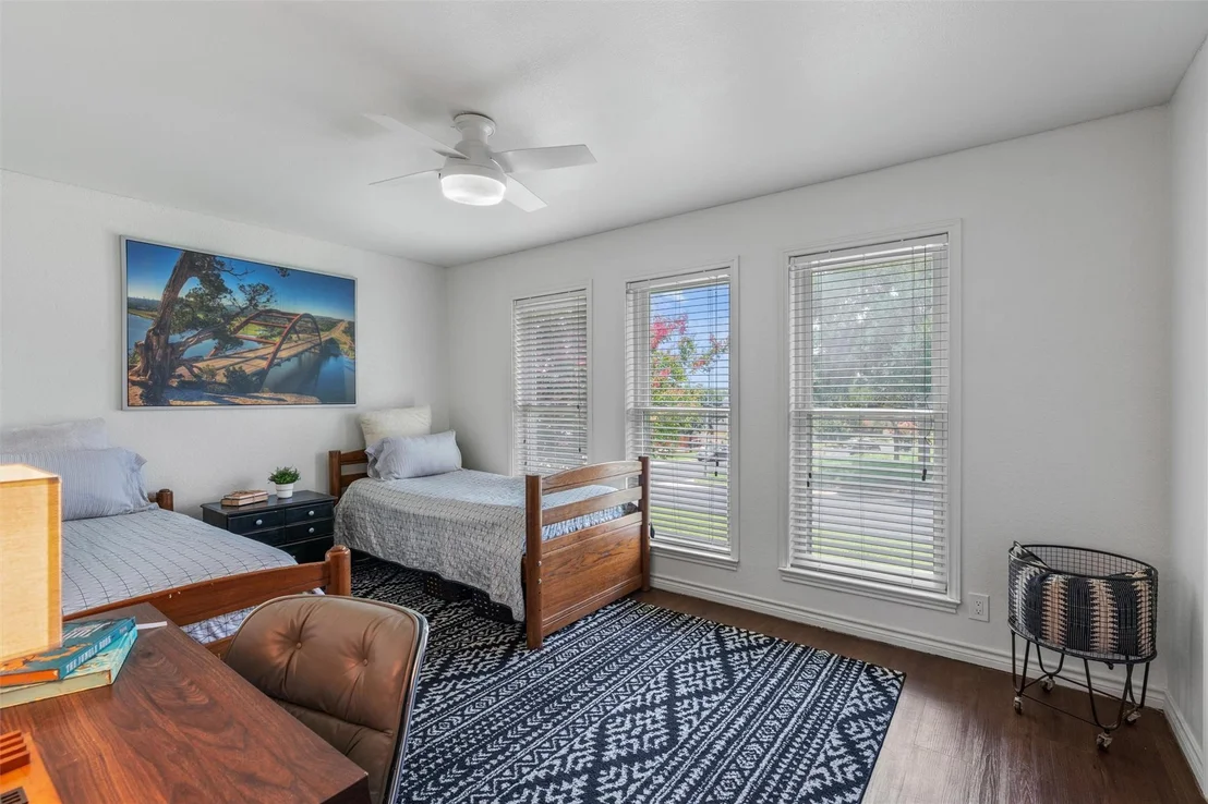 Photo of 112 Riverwood DR