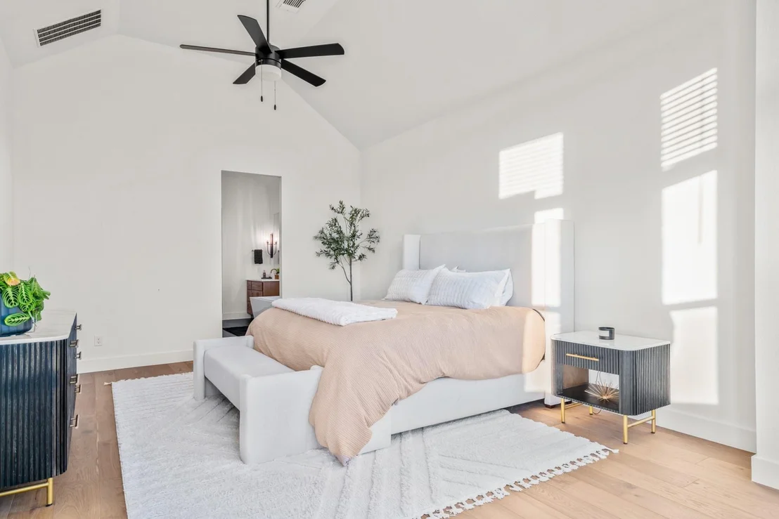 Photo of 511 Irvine CIR