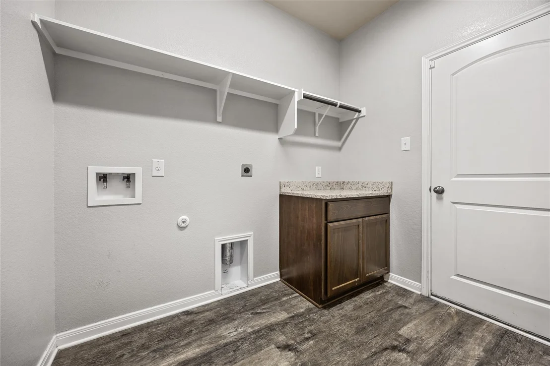 Photo of 1811 Ashburn DR