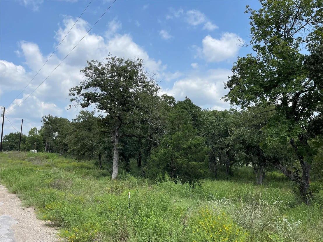 Photo of 1300 Cypress Trail LOOP